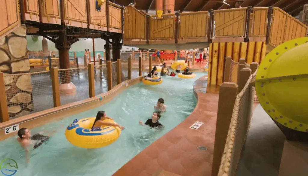 Best Outdoor & Indoor New Hampshire Water Parks