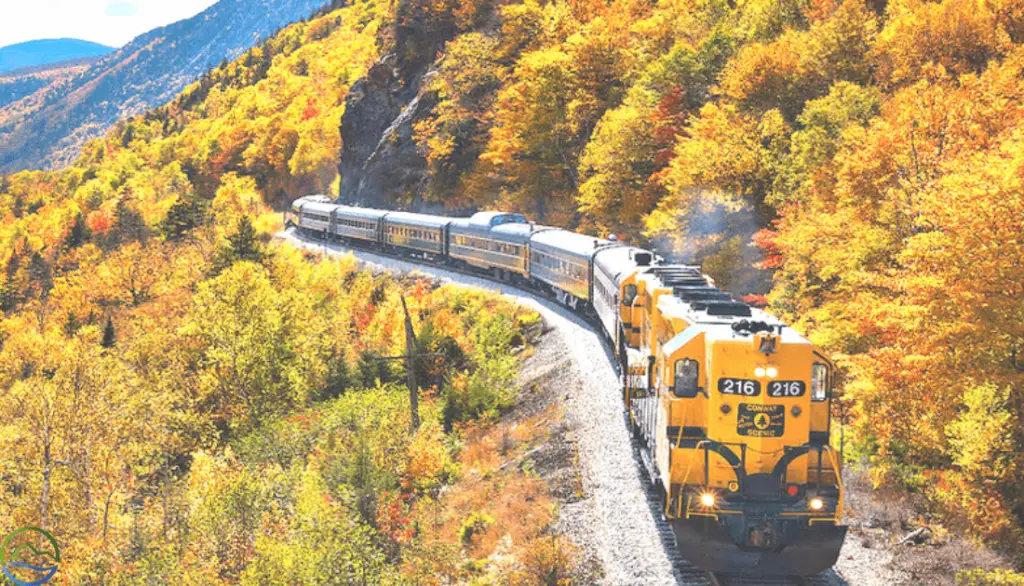 fall foliage in new hampshire 